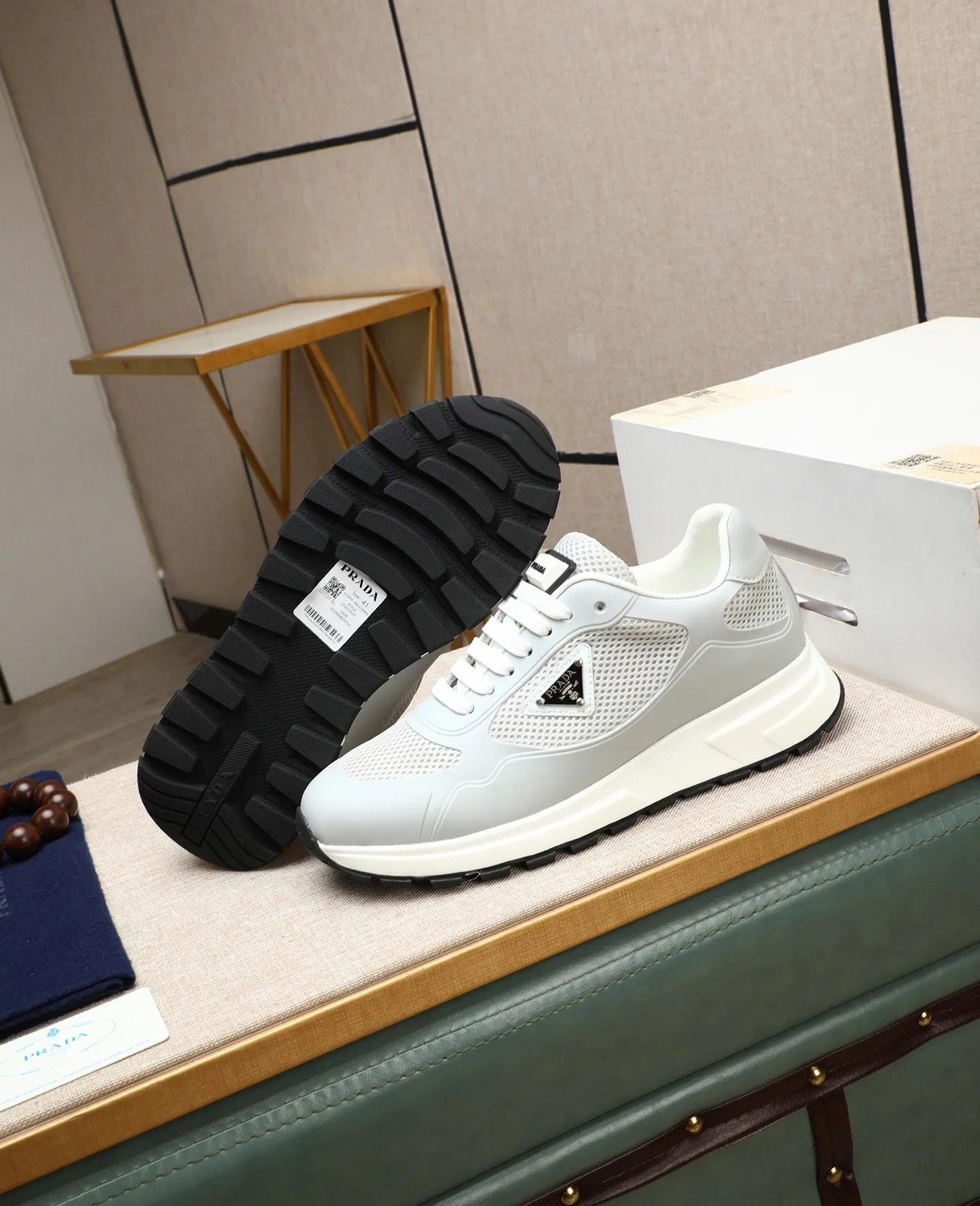 Men's shoes 💰580 [PRADA] Prada - High-end quality original order - Upper: 🔝 silk calfskin, brand canvas cloth, brand metal fasteners - Lining: mesh, foot pads; top-grade cowhide - Outsole: ultra-light TPU foam; molded outsole - Ultra-high quality control·Fine workmanship: highlighted (high-end·luxury·grade) -Size: 38-44 (45 can be customized) Wang